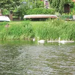 보트호텔 2 Bedroom Gorgeous Ship In Havelsee Kutzkow