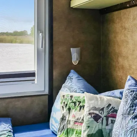 2 Bedroom Gorgeous Ship In Havelsee Kutzkow