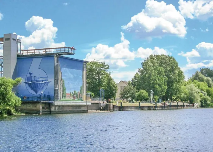 Botel 2 Bedroom Gorgeous Ship In Havelsee