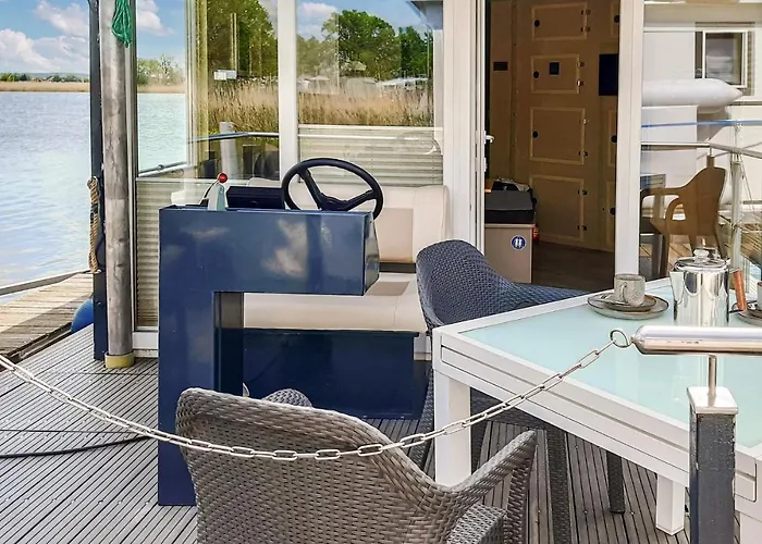 2 Bedroom Gorgeous Ship In Havelsee بوتيل Kutzkow