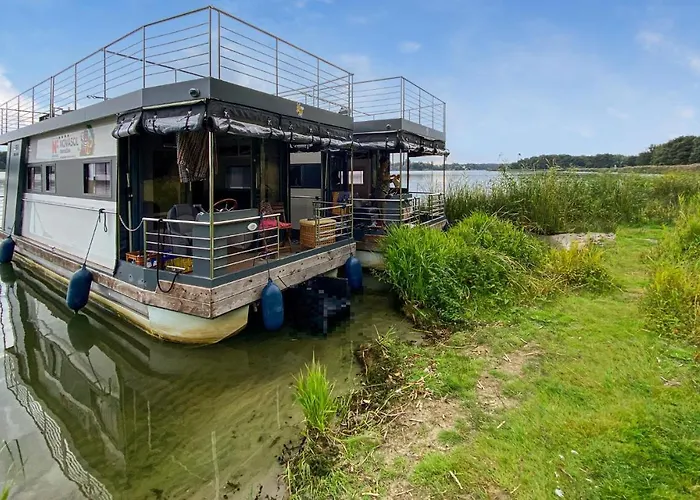 2 Bedroom Gorgeous Ship In Havelsee 4* Kutzkow